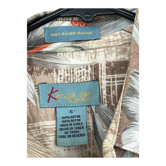 Kaylua Bay Shirt Mens Small Resortwear Hawaiian Floral Beach Tropical Vacation - Picture 2 of 5